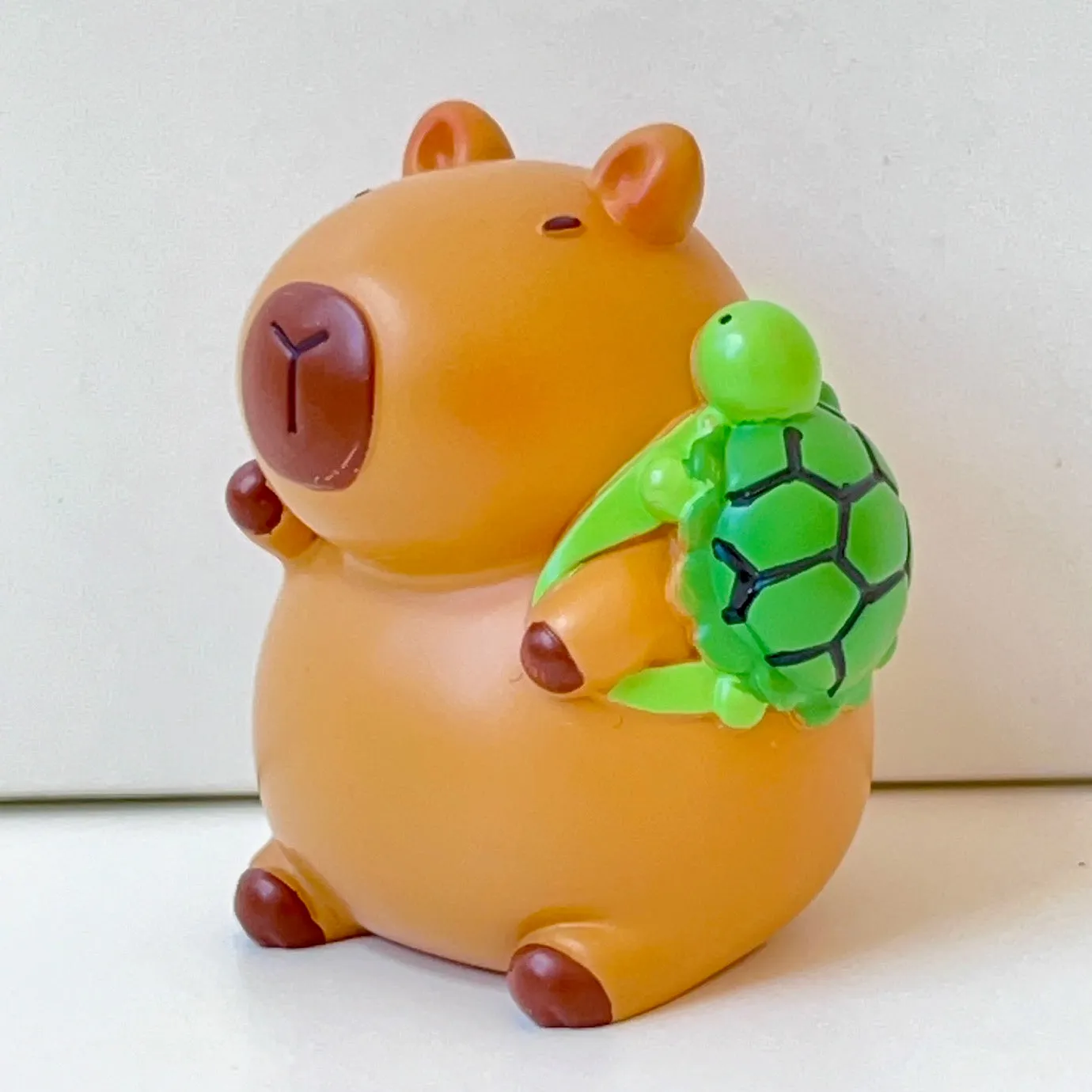 71030 CAPYBARA LIFE FIGURINE BLIND BOX-6