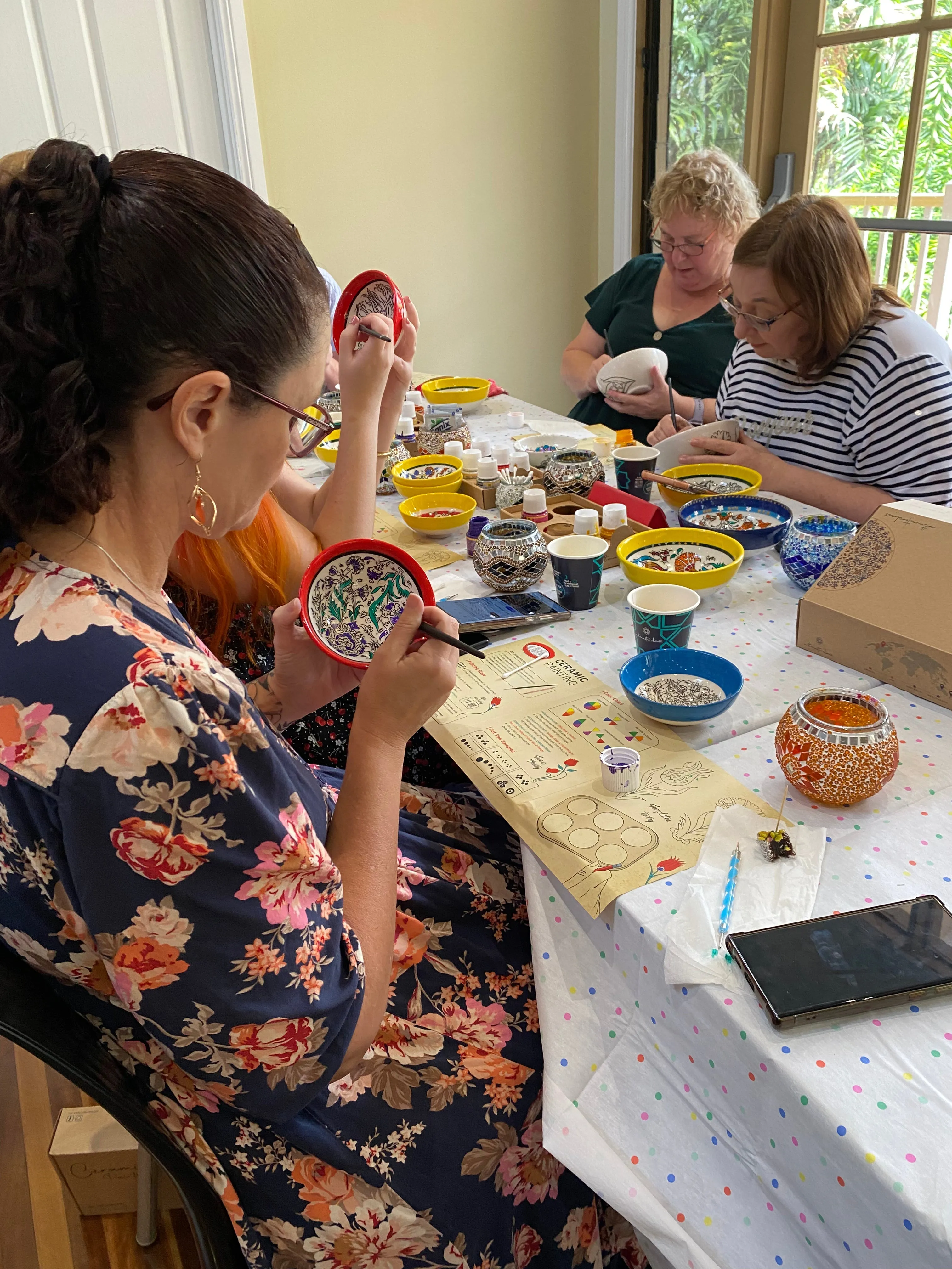 Ceramic Paint and Sip Classes in Brisbane