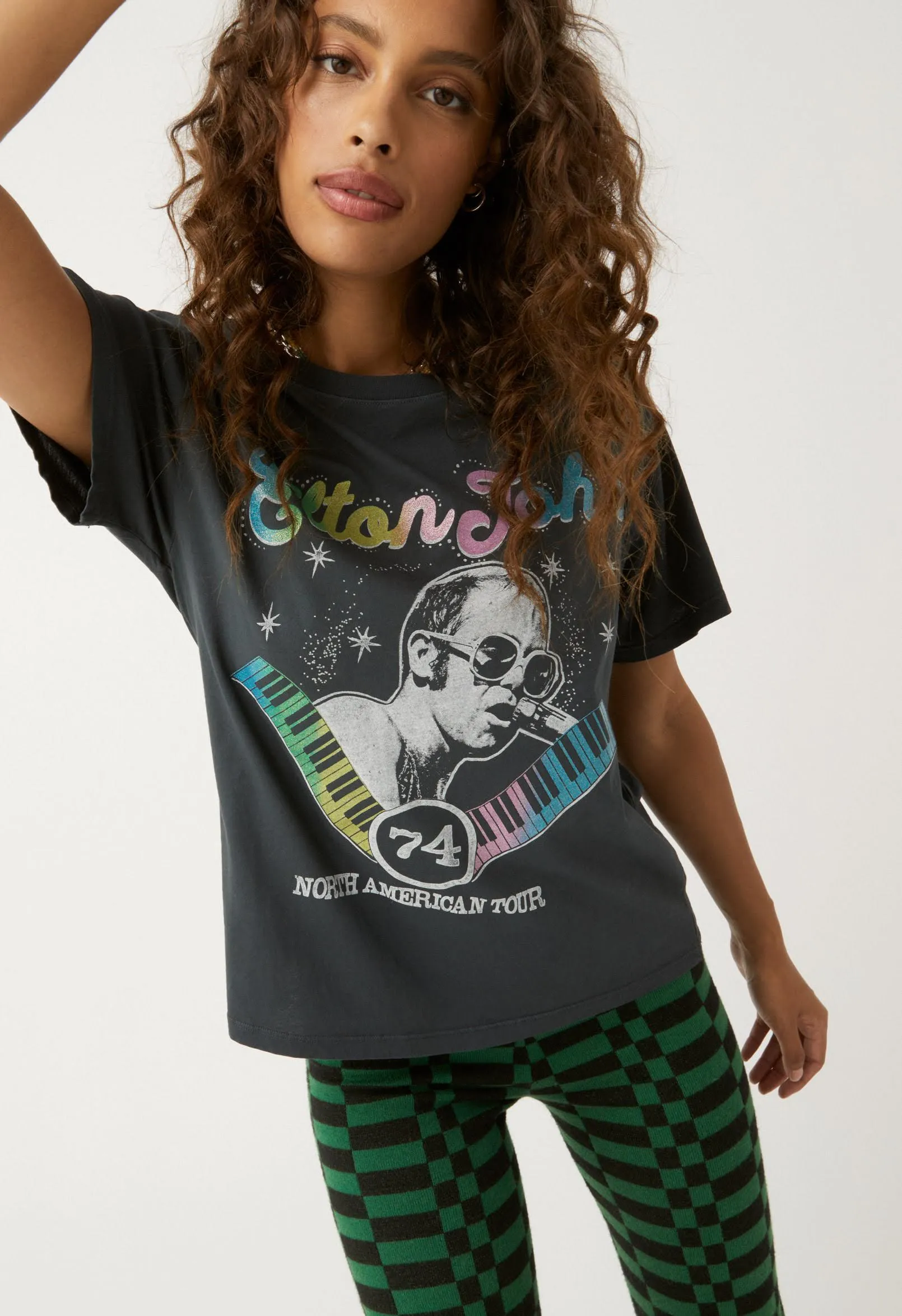 ELTON JOHN NORTH AMERICA TOUR '74 BOYFRIEND TEE