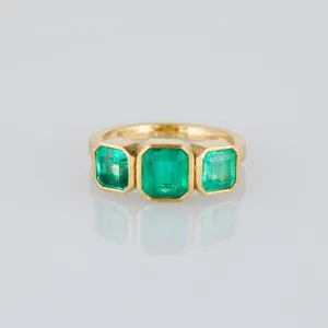 ER26-OOAK | 2.15 Carat One-of-a-Kind Emerald Ring