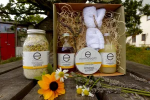 Handmade Vegan Skincare Pampering Gift Set for Mothers