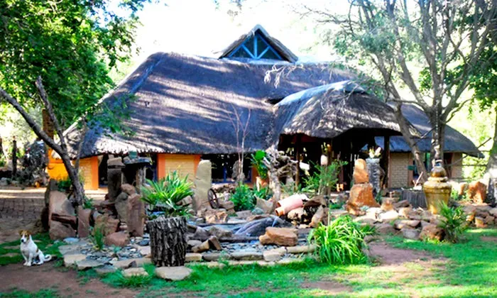 Magaliesburg: 1 or 2-Night Stay for Two with Breakfast & Discount Vouchers