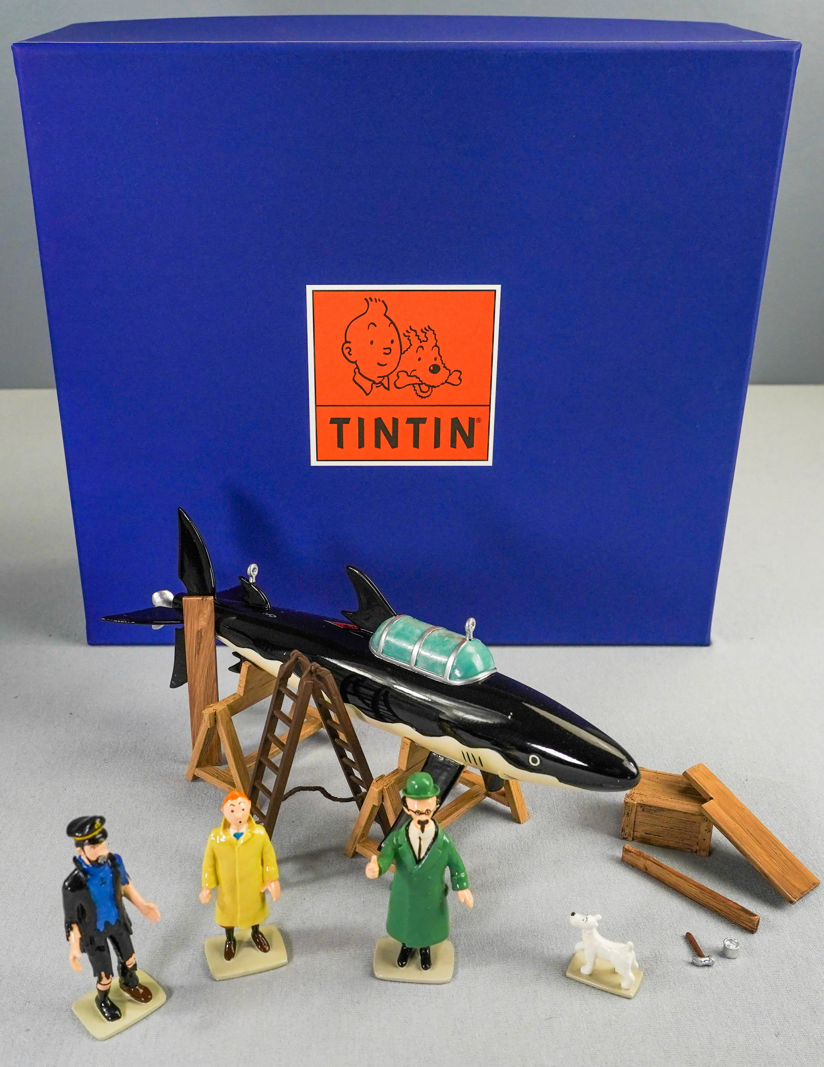 Pixi Statuette Tintin 46901 "Shark Submarine: Scene Prestige" 1997 Metal Figurines RARE